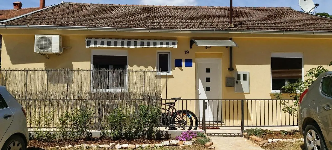Lory Apartment Pula