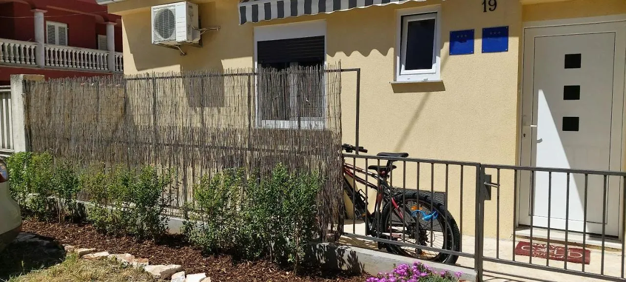 Lory Apartment Pula
