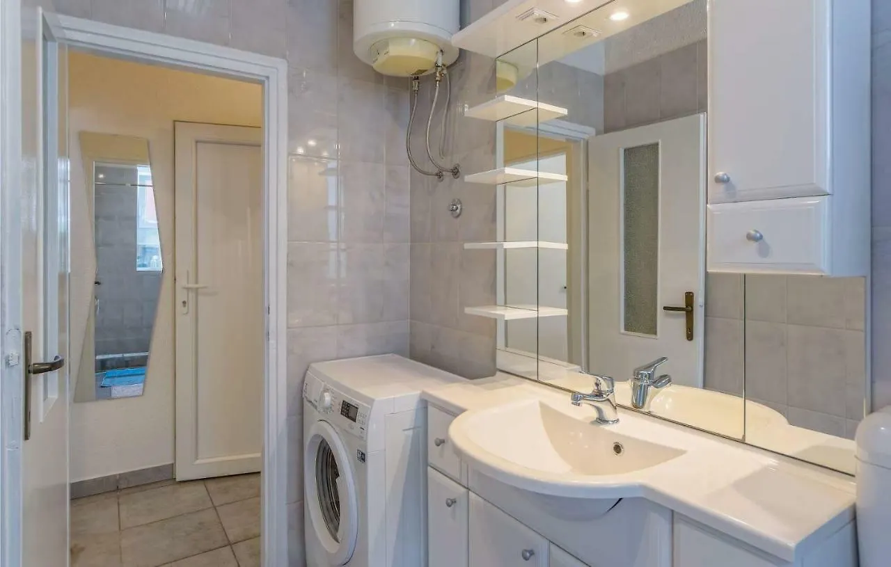 Lory Apartment Pula Croatia